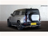 Land Rover Defender Image 2