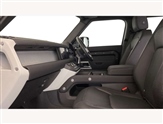 Land Rover Defender Image 5