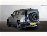 Land Rover Defender Image 2