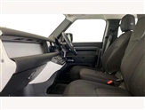 Land Rover Defender Image 6