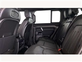 Land Rover Defender Image 4