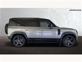 Land Rover Defender Image 5