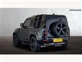 Land Rover Defender Image 2