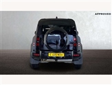 Land Rover Defender Image 6