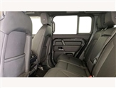 Land Rover Defender Image 4