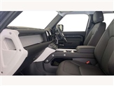 Land Rover Defender Image 3