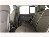 Land Rover Defender Image 4