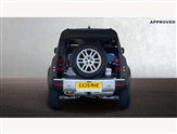 Land Rover Defender Image 6