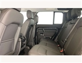 Land Rover Defender Image 4