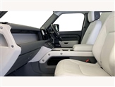 Land Rover Defender Image 5