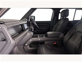 Land Rover Defender Image 3