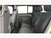 Land Rover Defender Image 4