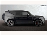 Land Rover Defender Image 5