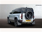 Land Rover Defender Image 2