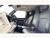 Land Rover Defender Image 3
