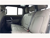 Land Rover Defender Image 4
