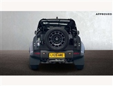 Land Rover Defender Image 6