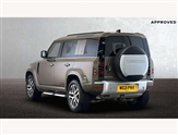 Land Rover Defender Image 2