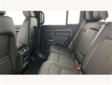 Land Rover Defender Image 4