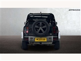 Land Rover Defender Image 6