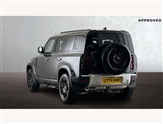 Land Rover Defender Image 2