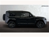 Land Rover Defender Image 5