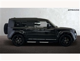 Land Rover Defender Image 5