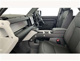 Land Rover Defender Image 3