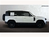 Land Rover Defender Image 5