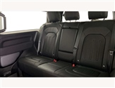 Land Rover Defender Image 4