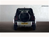 Land Rover Defender Image 6