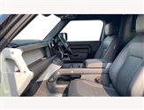 Land Rover Defender Image 3