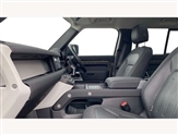 Land Rover Defender Image 3