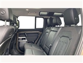 Land Rover Defender Image 4