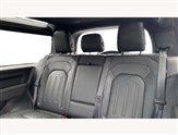 Land Rover Defender Image 4