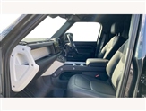 Land Rover Defender Image 3