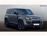 Land Rover Defender Image 1