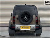 Land Rover Defender Image 4