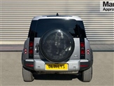 Land Rover Defender Image 4