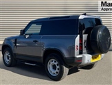 Land Rover Defender Image 5