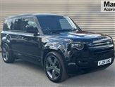 Land Rover Defender Image 1