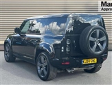 Land Rover Defender Image 5