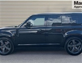 Land Rover Defender Image 6