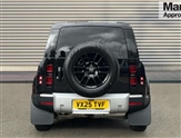 Land Rover Defender Image 4