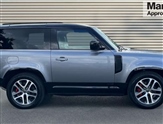 Land Rover Defender Image 2