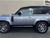 Land Rover Defender Image 6