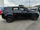 Land Rover Discovery Sport Image 4