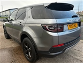 Land Rover Discovery Sport Image 3