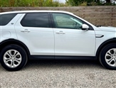 Land Rover Discovery Sport Image 2