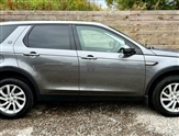 Land Rover Discovery Sport Image 2